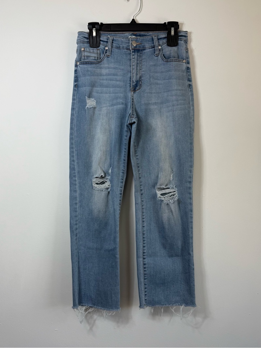 CP Jeans Size 9 Slim Straight Distressed Raw Hem Light Wash Denim